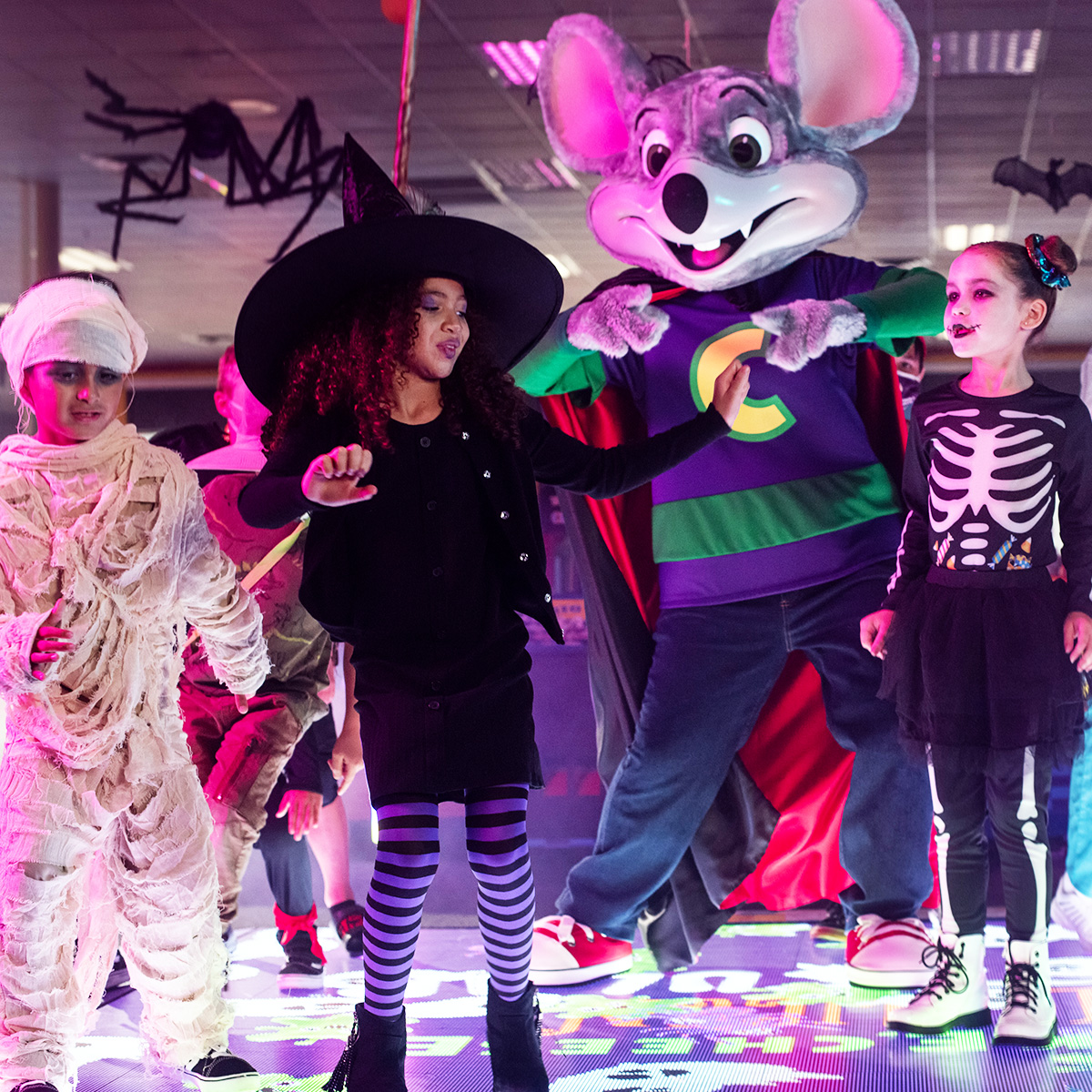 Chuck E. Cheese Halloween Boo-Tacular